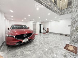 nhà mới ô tô tránh mặt tiền 6.8m thang máy gần feliz homes