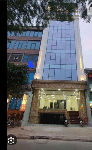 bán toà văn phòng 8 tầng thang máy trung tâm hà đông, dt 90m2, mt 6,7m. dòng tiền 60tr/th, 23 tỷ