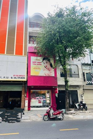 cho thuê nhà mặt tiền sư vạn hạnh quận 10, vị trí vàng kinh doanh. giá chỉ 3x