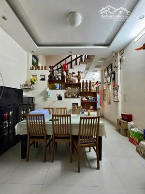 bán nhà riêng tại hoàng hoa thám, 9,6 tỷ, 67m2, phú nhuận, hcm hot!