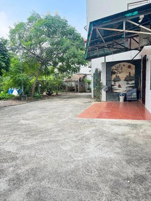 hiếm - nhà dân xây - ô tô 31m 4 tầng ở phú viên long biên giá chỉ 5.95 tỷ.