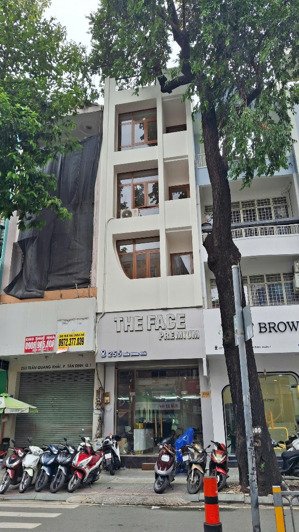 bán nhà ngay huỳnh văn bánh, trung tâm phú nhuận cn 170m - 8x21m - giá 35 tỷ