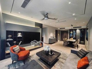 giá tốt!! chính chủ gửi bán căn hộ 2n2vs full nt đẹp 97,4m2 tại flc 265 cầu giấy. lh 