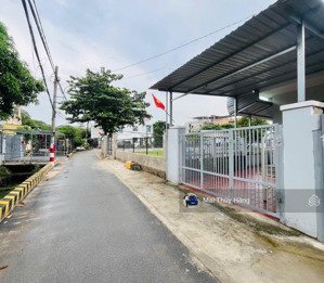 giá quá tốt - chỉ bằng giá đất - nhà 1 trệt 1 gác - hẻm xe tải thông - 100m2 công nhận đủ -6.2 tỷ