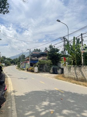 bán 1477m2 đất mặt đường đẹp nhất phú mãn, đầu tư hay chia lô chắc thắng, 3 mặt tiền, xem ngay