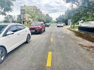 chính chủ sổ đỏ cầm tay bán lô đất cách tttp đà nẵng 10km giá 2 tỷ 020