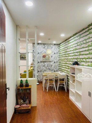 chính chủ bán chung cư b1 trường sa 2pn 2wc 70m2 giá chỉ 1 tỷ 760 bình thạnh