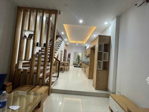 bán nhà đại mỗ ngã tư vạn phúc, diện tích: 81m2 ô tô đỗ cửa nhà full nội thất