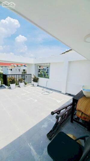 BÁN NHÀ MẶT TIỀN,ĐƯỜNG D1,PHÚ MỸ QUẬN 7, 4 TẦNG,90M2(5×18), 4PN-GIÁ 16 TỶ