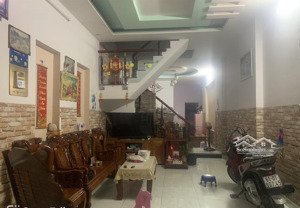 bán đất tặng nhà 3 lầu. nhà thật, đất thật giá phải chăng