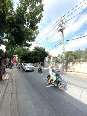 mặt tiền kinh doanh đường 12m tân sơn, phường 12, gò vấp, dt 78m2 (4 x20), nhà cấp 4 tiện xây mới.