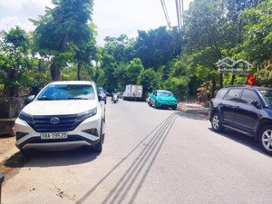 nhà mới cực đẹp giá cực êm - kinh doanh buôn bán ô tô tránh