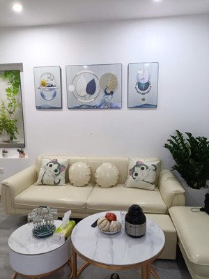 bán nhà tt 65 m đường hồ tùng mậu