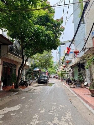 bán nhà 4 tầng ngõ 14 vũ hữu, thanh xuân, 68m sổ, ô tô tránh - vào nhà, giá đầu tư 17,999 tỷ