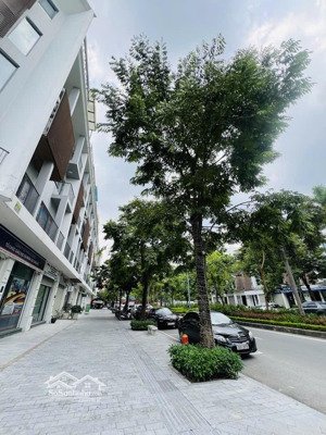 nhà liền kề sunrise - kđt themanor , cực vip , vị trí đẹp nhất nhì khu , cần bán gấp, giá cực tốt