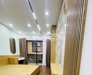 bán nhà riêng phố đội cấn mới kính kong, thang máy, ngõ rộng, thoáng sáng, giá 10,6 tỷ, 35 m2,