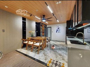 bán nhà đẹp hải châu- gần đại học kiến trúc- giá 8ty2- xem là thích