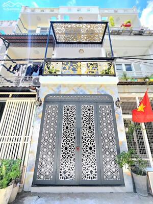 BÁN NHÀ ĐẸP 2 LẦU - HẺM XE HƠI - NGUYỄN BÌNH - NHÀ BÈ