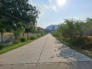 cần bán nhà cấp 4 mặt tiền đường tỉnh đt 720 , xã gia huynh, huyện tánh linh, tỉnh bình thuận.