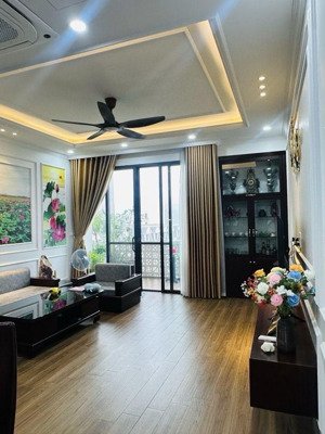 víp phú diễn dân xây 80m mt 4m ngõ thông giá hơn 14 tỷ