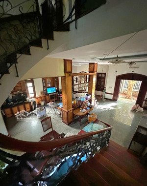 bán biệt thự 3 tầng lô góc 2 mặt tiền phạm tứ & an hòa, dt 420m, ngang 18m, gần bờ sông thăng long