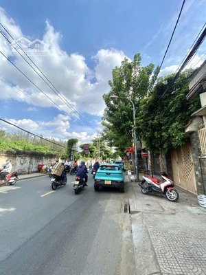 mặt tiền kinh doanh 4x20m - đường tân sơn phường 12 gò vấp - không lộ giới quy hoạch - sổ vuông đẹp