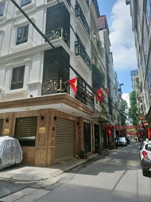 bán nhà trường chinh đống đa 68m lô góc 7 tầng thang máy ngõ thông ôtô mặt tiền rộng hơn 18 tỷ