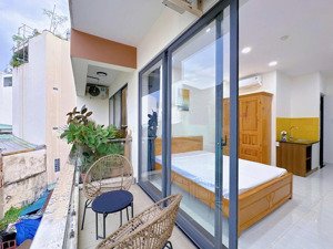 cho thuê căn hộ bancon ở phan văn trị quận bình thạnh - gần chợ bà chiểu,0337740470