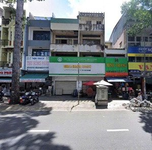 ngang 9.3m vỉa hè rộng - cho thuê nhà mặt tiền 62 ngô gia tự, quận 10 - dt 9.3x22m, giá siêu rẻ