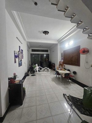 bán nhà riêng thành thái q10 - hẻm xe tải quay đầu thoải mái