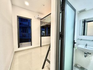 cho thuê căn hộ duplex mới khai trương cửa sổ/ban công thoáng full nt 100% ngay lê văn sỹ quận 3