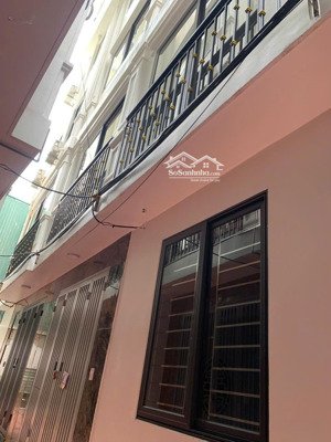 chính chủ bán căn 5 tầng 31 m yên lộ gần khu đô thị đô nghĩa-ô tô cách 20 m-tặng nội thất-5.45 tỉ