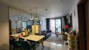 cho thuê gấp căn hộ 2pn saigon south residences