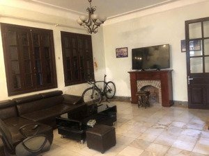 bán nhà phố từ hoa, tây hồ, vị trí vip siêu đỉnh, đầu tư xây tòa dt 177m2* mt 7.7m* giá 68 tỷ