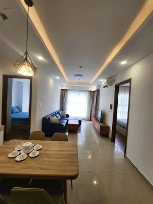 bán căn hộ the view midori tp mới 2pn 2wc 61m2 đầy đủ nội thất. giá 2.2 tỷ bao thuế phí và 5% sổ