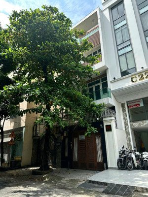 hẻm 10m nguyễn thái bình - k300 / dt: 5.3x14m / 73m2 / gía bán: 12.9 tỷ