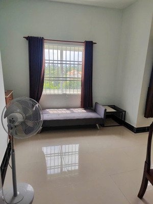 duy nhất căn dic phoenix 1pn 50m2 view phía biển. giá chỉ 2,2 tỷ, sổ hồng. lh: ms thuỳ