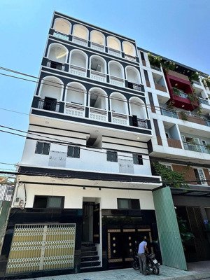 giá rẻ, chủ cần bán toà nhà căn hộ dịch vụ đường nguyễn hữu tiến, p. tây thạnh, tân phú. dt 8,6x32m