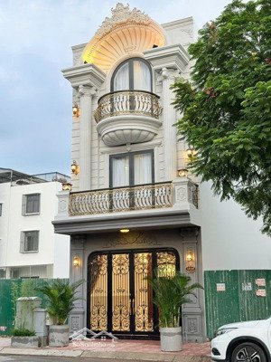 duy nhất căn nhà mặt tiền đường kinh doanh có thang máy tại kđt hà quang 2