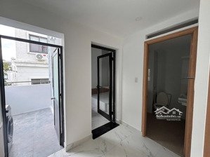 1pn ban công full nội thất máy giặt riêng ngay lakeview city quận 2