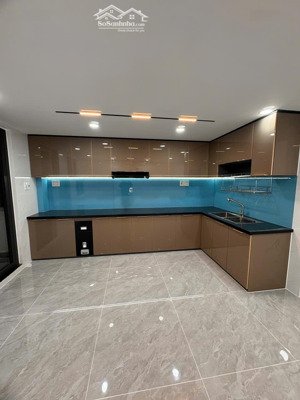 bán nhà 4,5m x 18m sổ hồng, hoàn công đầy đủ sân thượng view sông thanh đa thoáng mát 10,3 tỷ