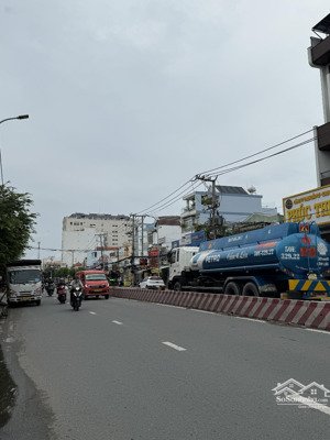 bán nhà mặt tiền đường huỳnh tấn phát p. phú thuận, quận 7 giá tốt