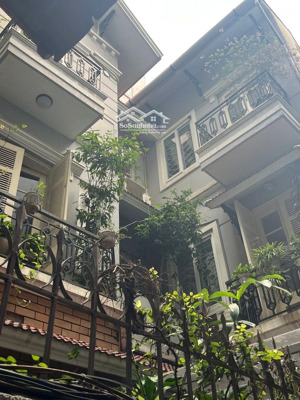 bán nhà phố vân hồ 3.nhà đẹp thiết kế theo phong cách châu âu đẳng cấp dt 88.9m - mt 89m -mt 9m