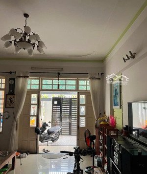 ngộp bank! bán nhà đường 7,5m hoàng sĩ khải - 3 tầng - 4pn, dt 100m2 - gần biển, giá 11 tỷ 5