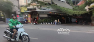 gấp bán nhà mặt phố đồng nhân giá cắt lỗ chỉ 16.8 tỷ sở hữu ngay 30m 4 tầng hai bà trưng cực chất