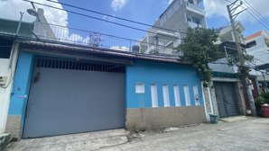 giáp tân phú dt: 251m2 (10 x 25) - sổ vuông vức - hẻm 10m - 1 đời chủ - chỉ 17.5tỷ