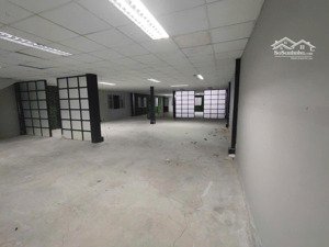cho thuê nhà 1 trệt 1 lầu, 600m2, giá tốt mặt tiền đường số 10, p. hiệp bình phước, tp. thủ đức
