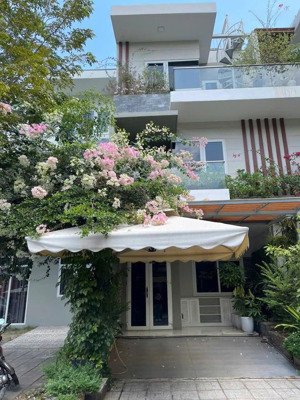 chính chủ bán nhà 3 tầng 75m2 - rio vista khang điền, q9