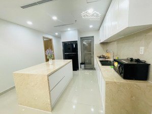 chuyên cho thuê căn hộ 2pn tại hưng phúc (happy residence),nội thất cấp view siêu đẹp