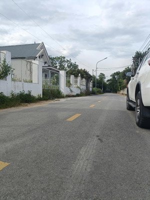 chính chủ kẹt tiền cần bán gấp đất ven hà nội chỉ cần 2,7 tỷ là sở hữu lô đất